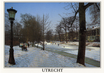 601989 Afbeelding van enkele schaatsers op de Stadsbuitengracht te Utrecht ter hoogte van de Tolsteegsingel (rechts).